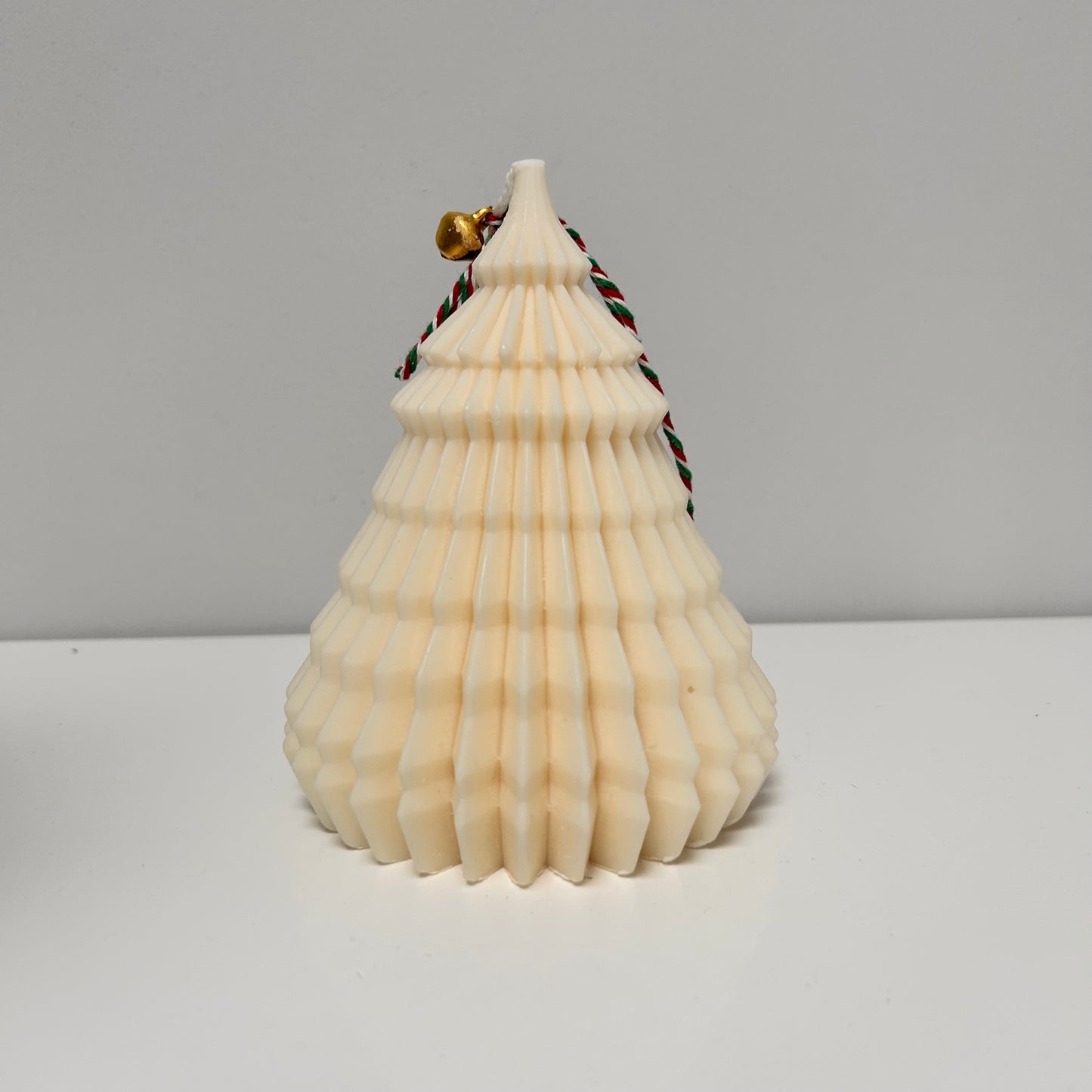 Soy Wax Christmas Tree Candle - Large (15x11cm)